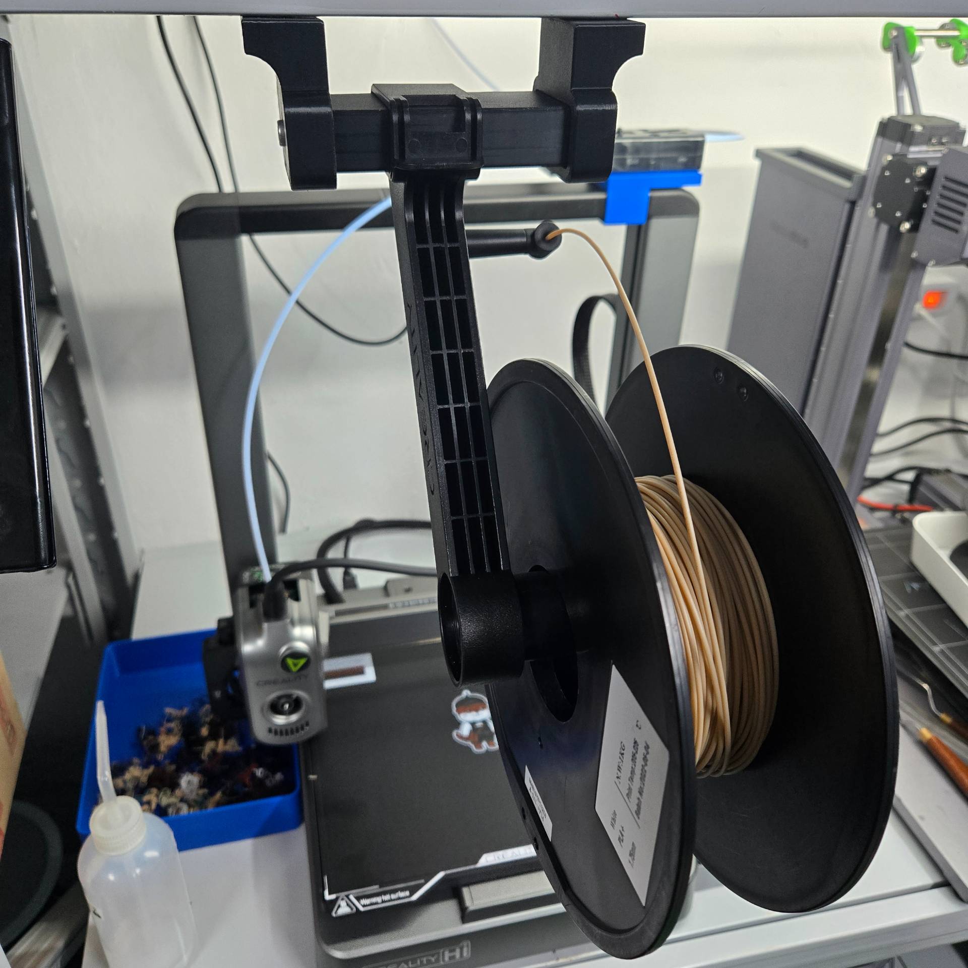 HI spool holder