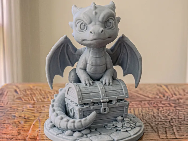 Tiny Dragon Treasure Chest
