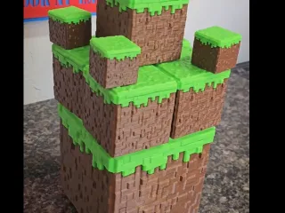 Minecraft Grass Block Container