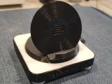 Vinyl Turntable Phone Stand-0
