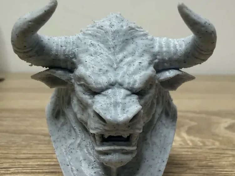 Minotaur heykeli