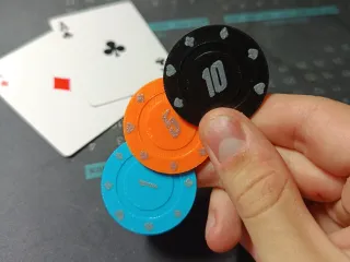 Poker chips