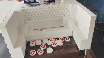 Máquina de empujar monedas - 2ª generación