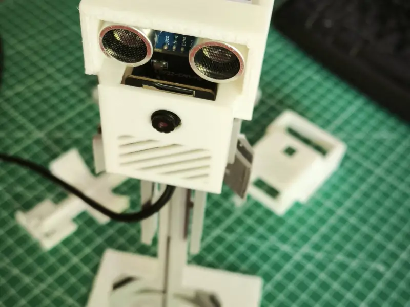 Caixa ESP32-CAM + HC-SR04 v06