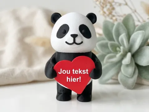 panda multicolor con texto personalizado en el pequeño corazón