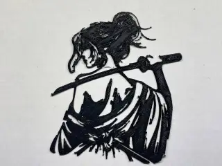 Geisha con espada