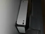 Xbox Series S wall mount-0