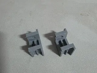 Portable frige door hinges