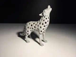 Howling Wolf