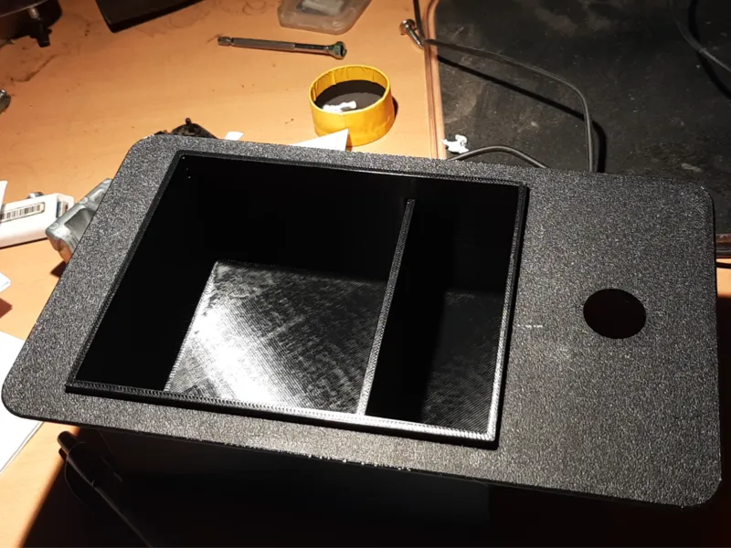 fiat500e-Ablage-Mittelkonsole vorne