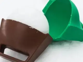 Making snow globes