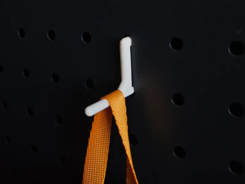 Pegboard_simple_hook
