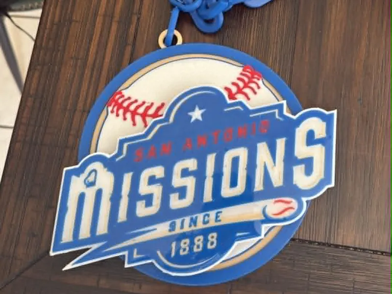 San Antonio Missions spinner chain