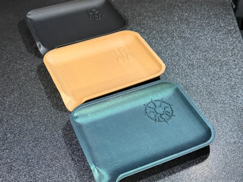 Mini rolling tray w:logo grinder
