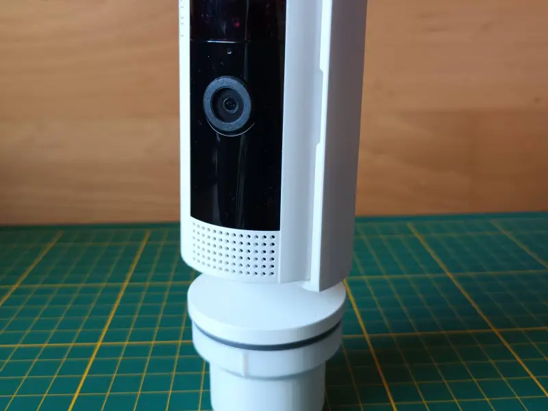 Universalhalterung für RING Indoor Kamera