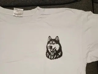 Husky Tshirt