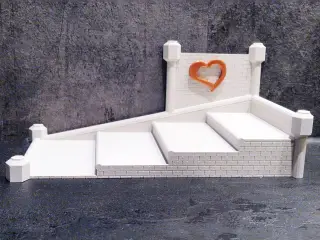 Kleopatra Display Stand