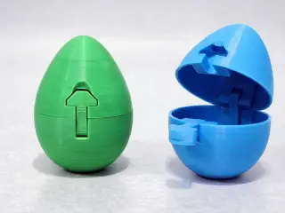 Easter Egg with Latch