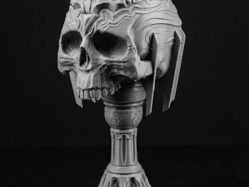 Throne of the Damned – Gothic Skull Goblet