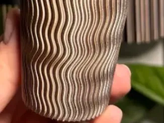 Vaso ondulato