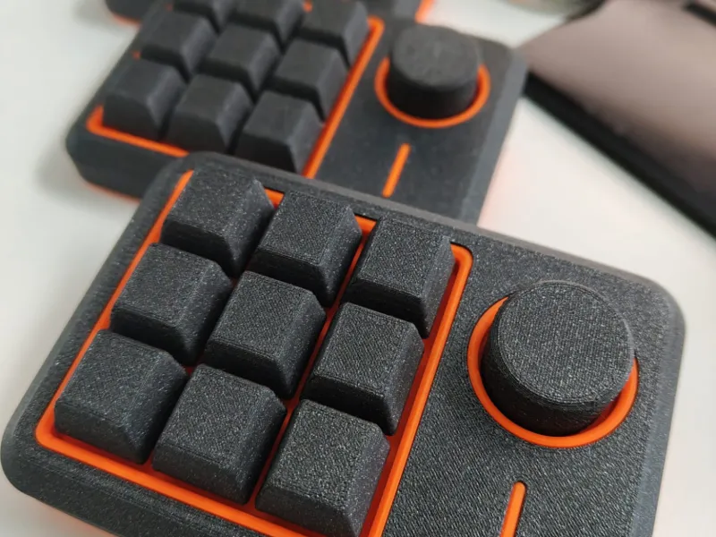 Universal MacroPad - 9 buttons + Encoder