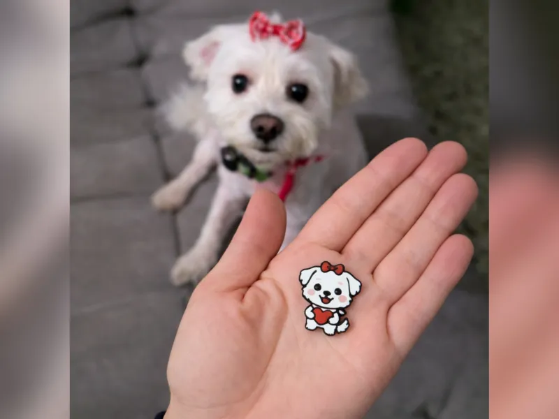 🐶 Imán multicolor de perro de San Valentín sosteniendo un corazón ❤️