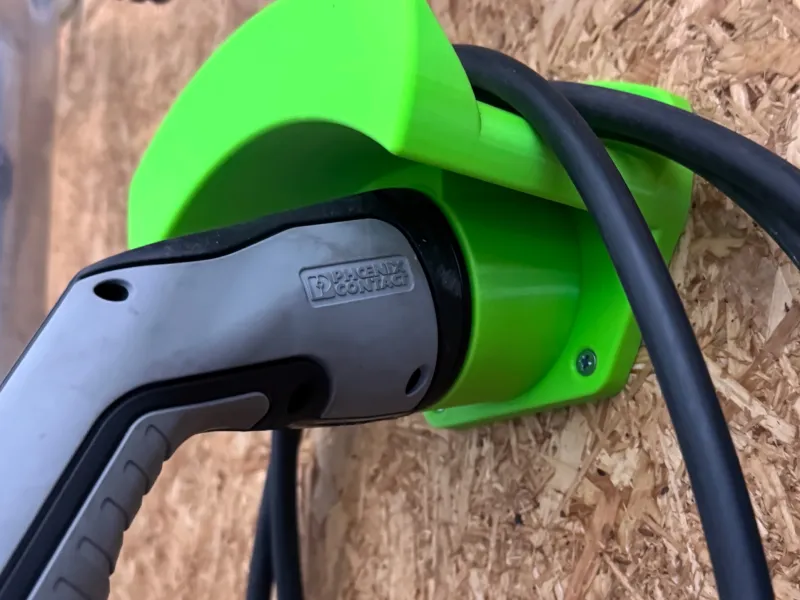 Mennekes Type 2 cable and plug