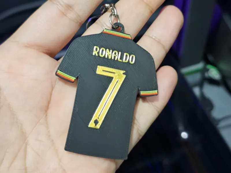 SCHLÜSSELANHÄNGER CRISTIANO RONALDO CR7