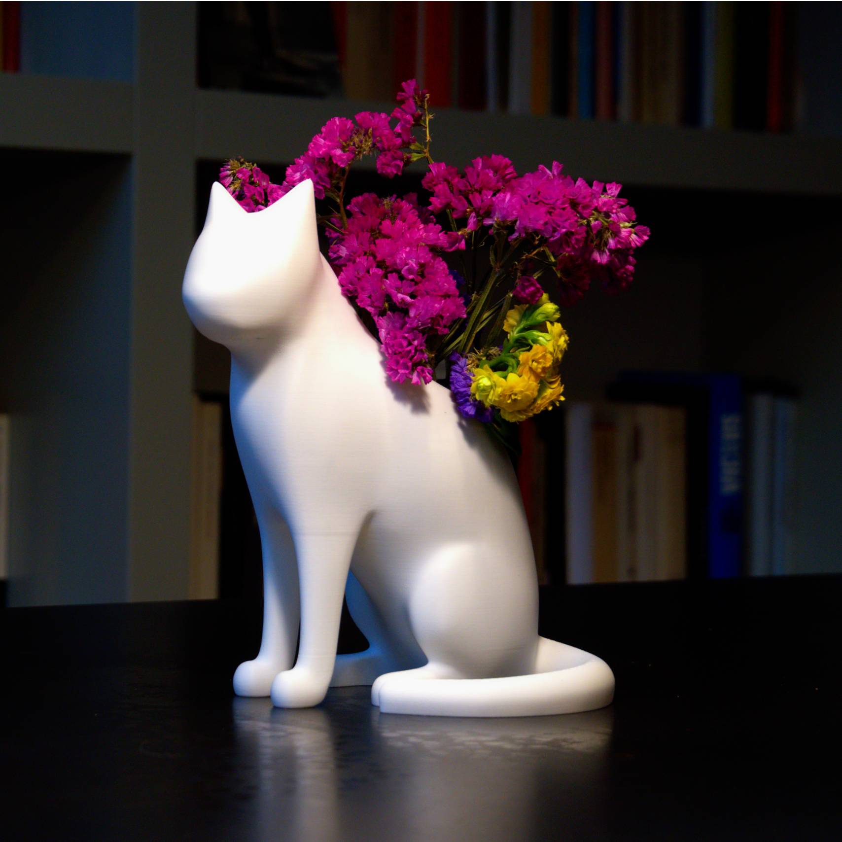 Elegant Cat Vase, Stylized & Minimalis Cat Lover Gift