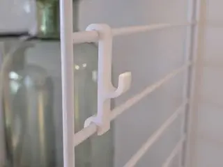 String shelf hook