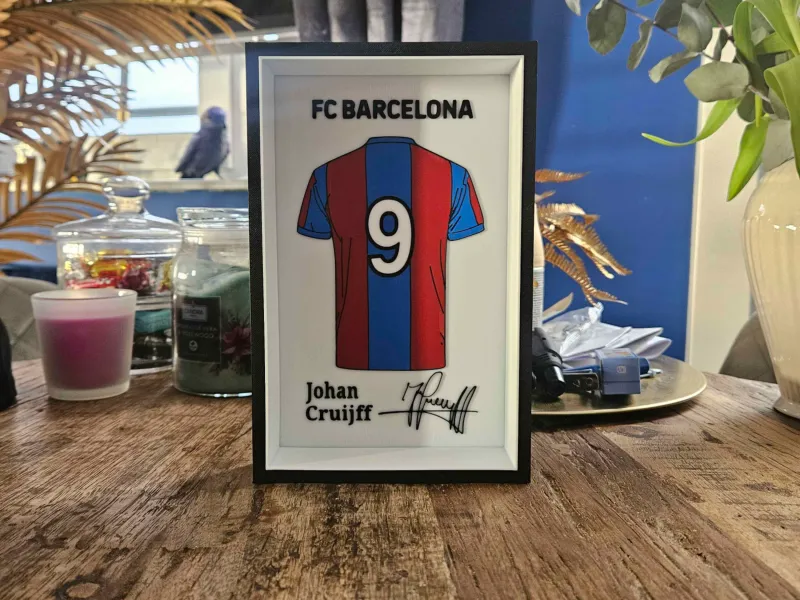 FC Barcelona Johan Cruijff jersey display