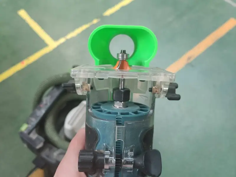 Vacuum cleaner adapater for MAKITA trimmer