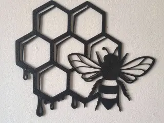 Bee wallart