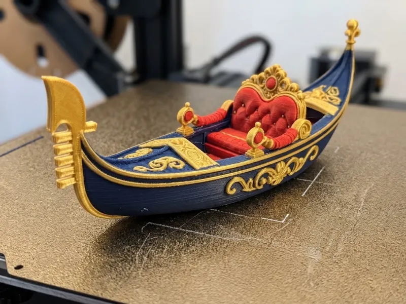 Plasti-Lux Gondola