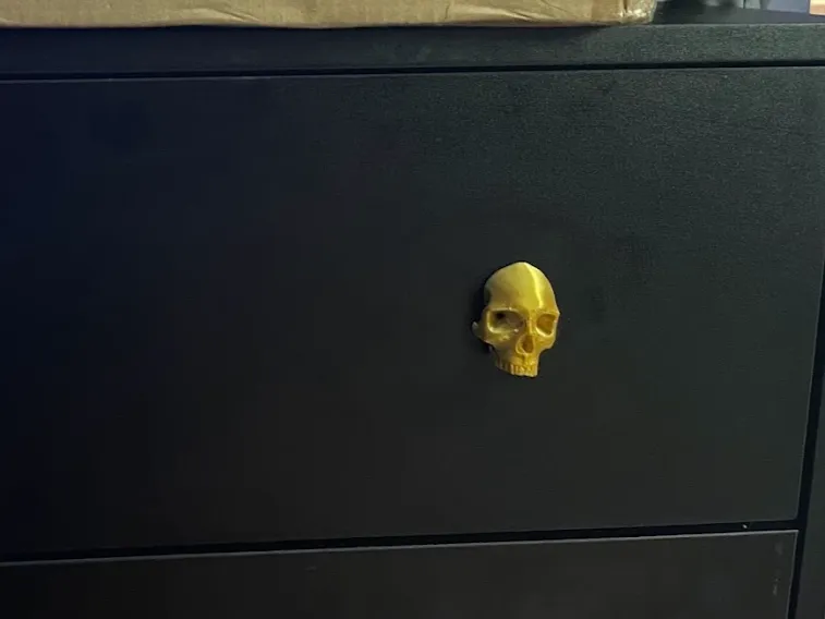 SKULL DRESSER DRAWR KNOB