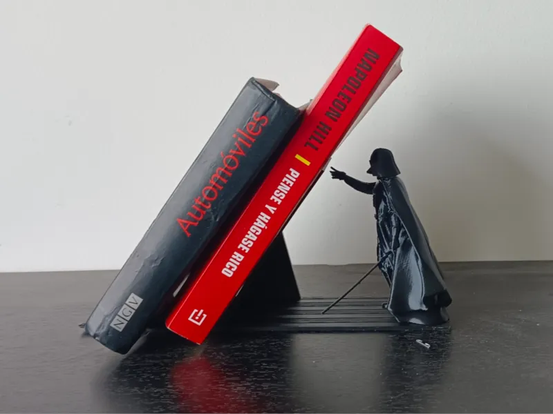 soporte libros Darth Vader