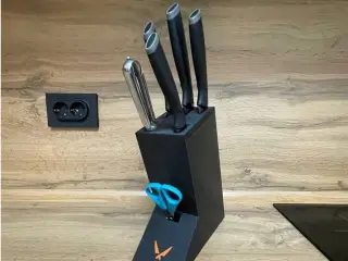 Knife holder