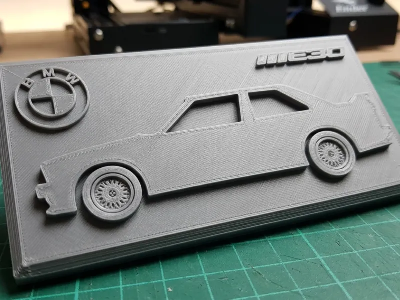 BMW M3 E30 Seitenprofil