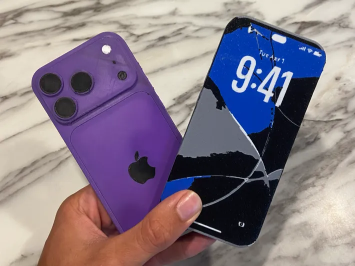 Iphone 18 pro with screen