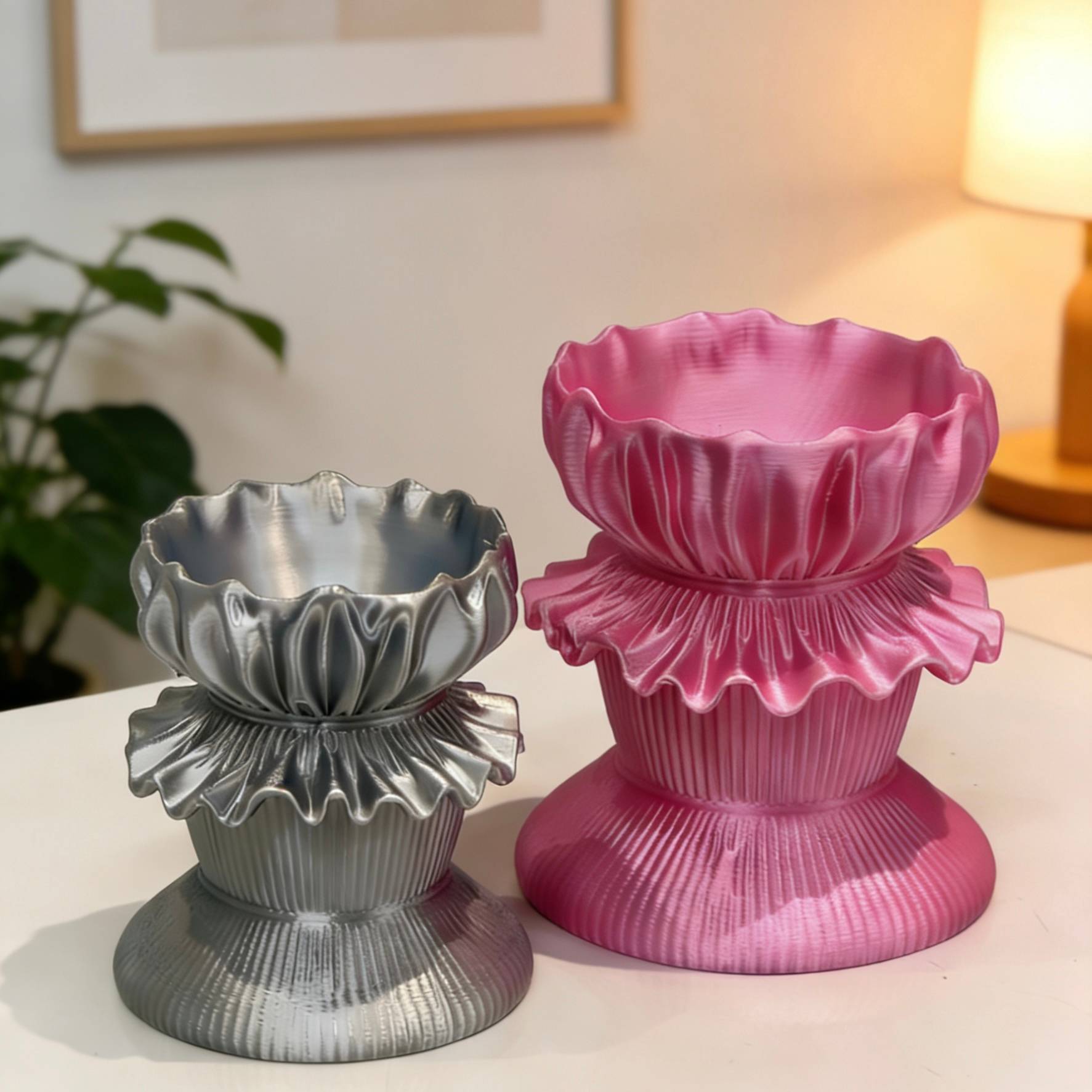 Waistline Vase & Pen Holder