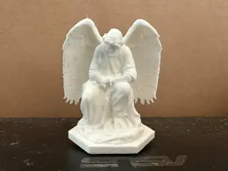 Angel 136
