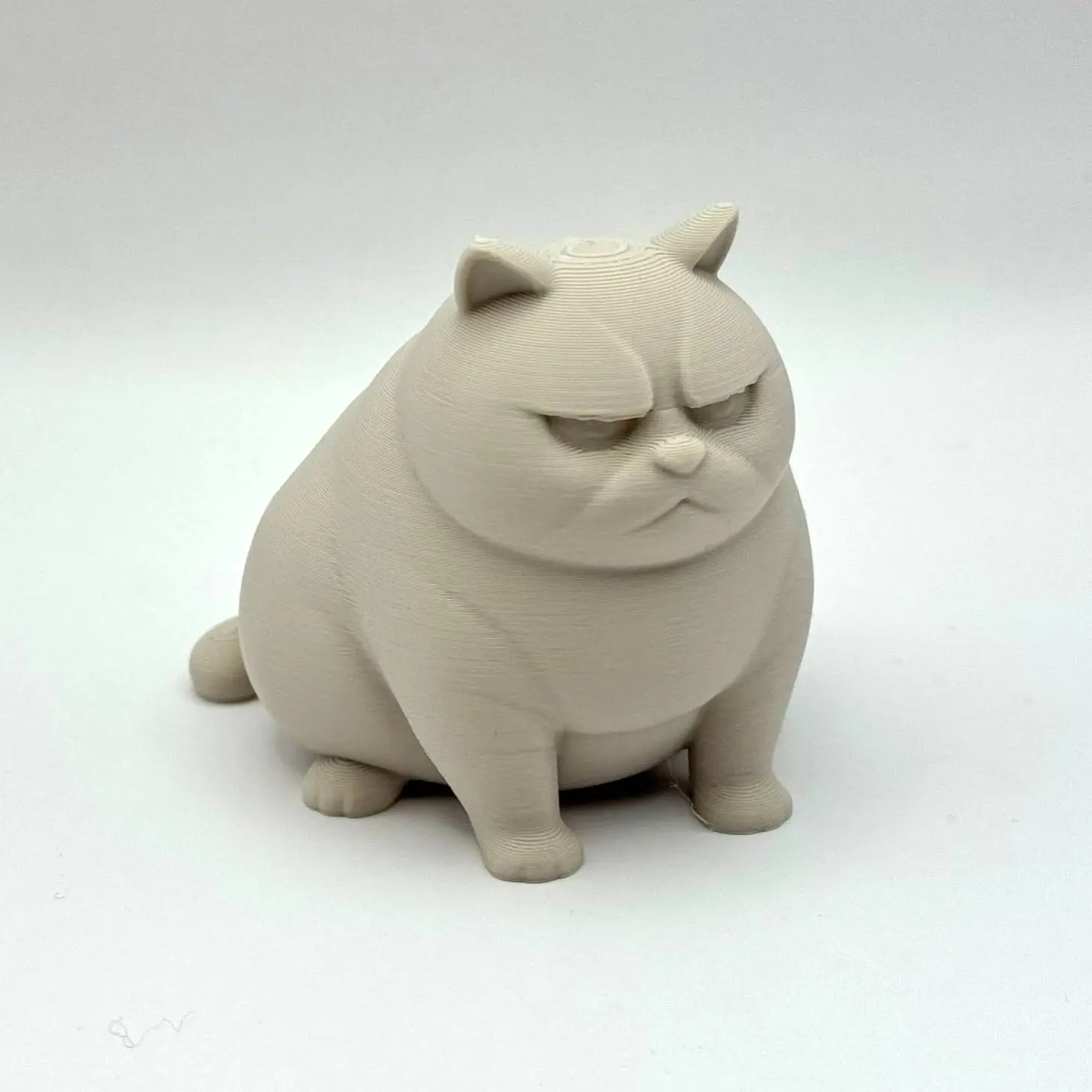 Grumpy Cat Figurine