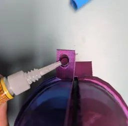 glue_thumb.jpg
