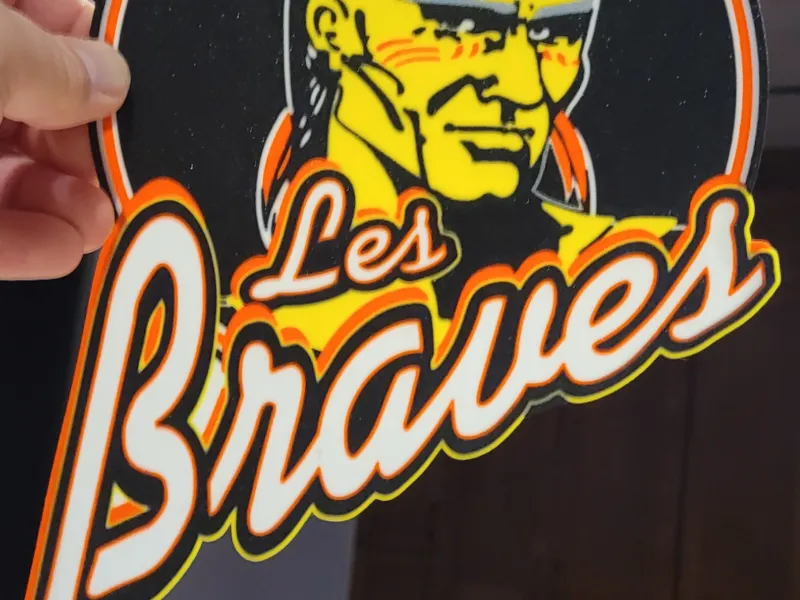 Boite lumineuse Les Braves