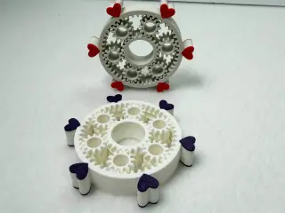 Valentine's Day Gear Fidget