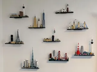 Wall Mounts for LEGO Architecture Skylines