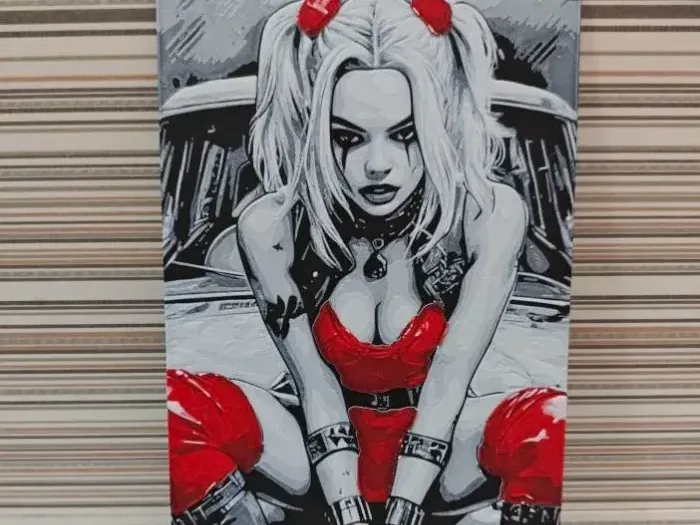 Hueforge Harley harley Quinn op een auto