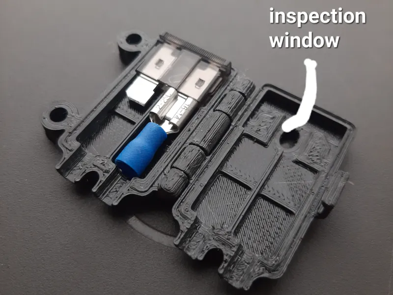 In line fuse box