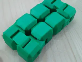 Infinity Cube With Separate Snapping Parts