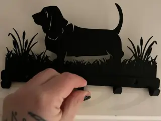 Basset Key Keeper